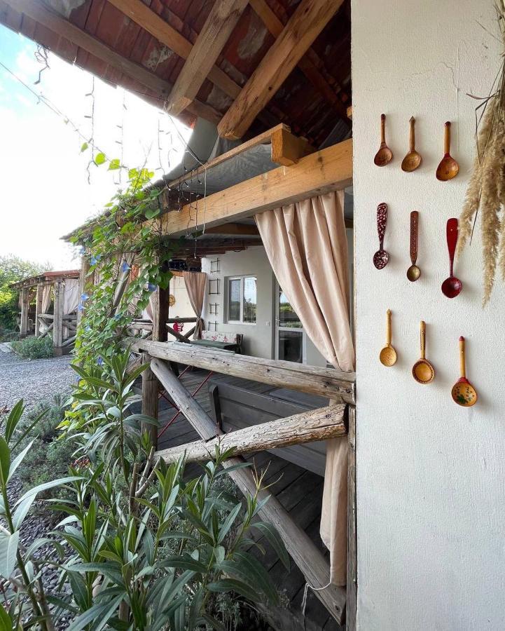 Villa Lukash Yanoshi Exterior photo
